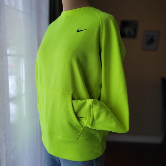 Nike Tops - Nike Therma-Fit Crew Neck Kangaroo Pocket Top Womens Medium Neon Yellow